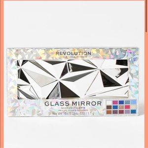 Revolution Makeup Glass Mirror Eyeshadow Palette, 15 Shadow Colors. New in box!